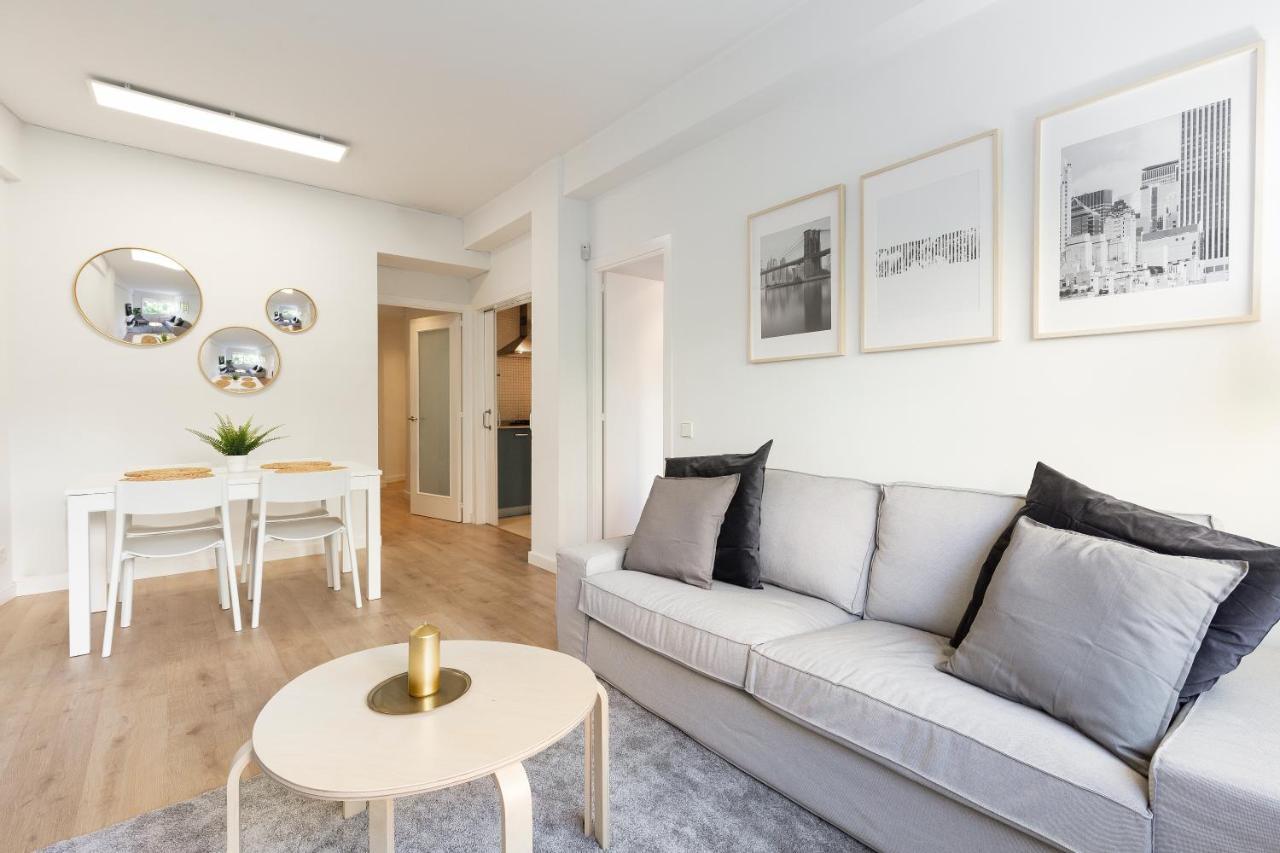 Suites Barcelona Park Gueell المظهر الخارجي الصورة